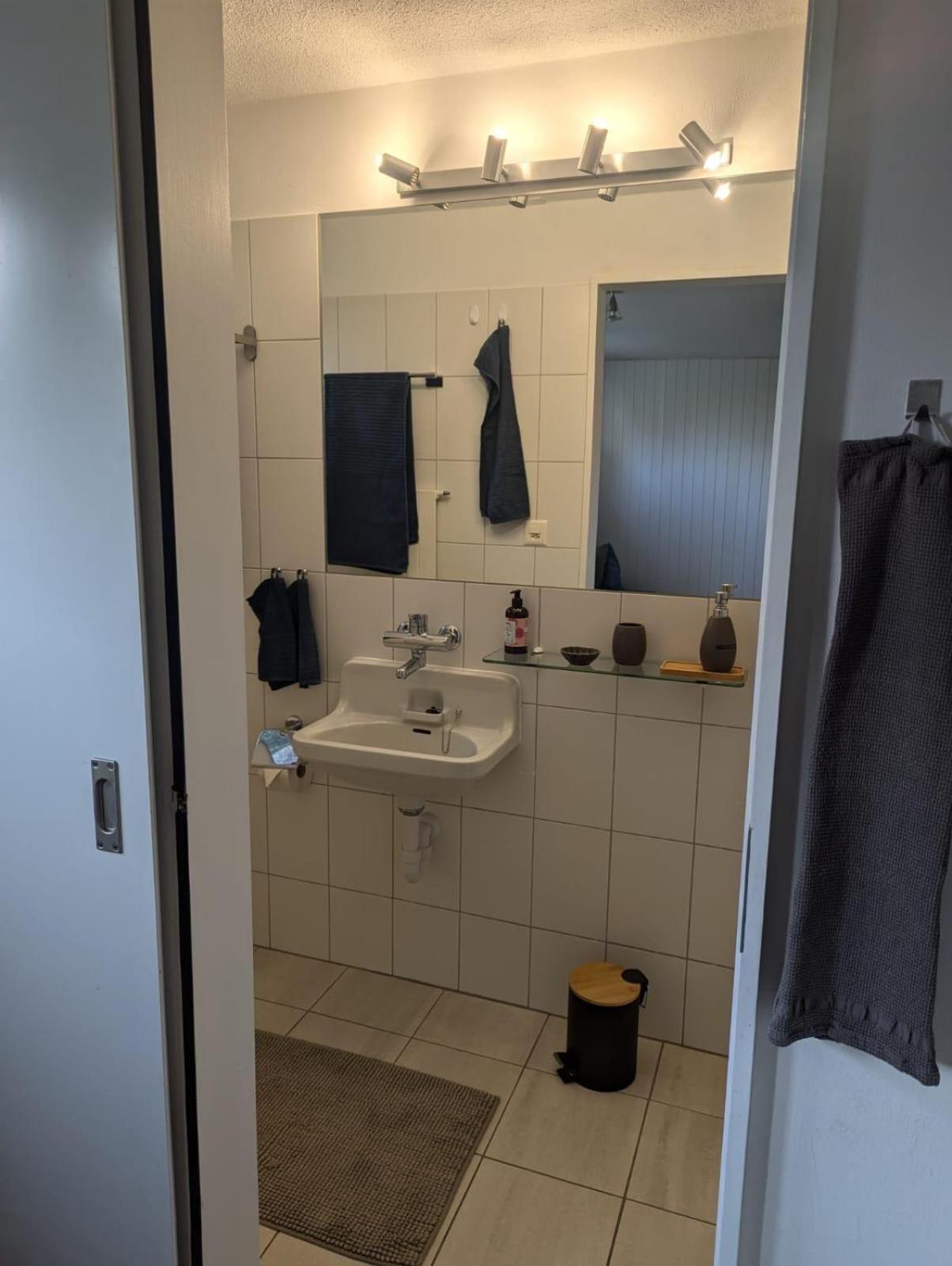 2.5 Zimmerwohnung, Pinut Trin Ngoại thất bức ảnh