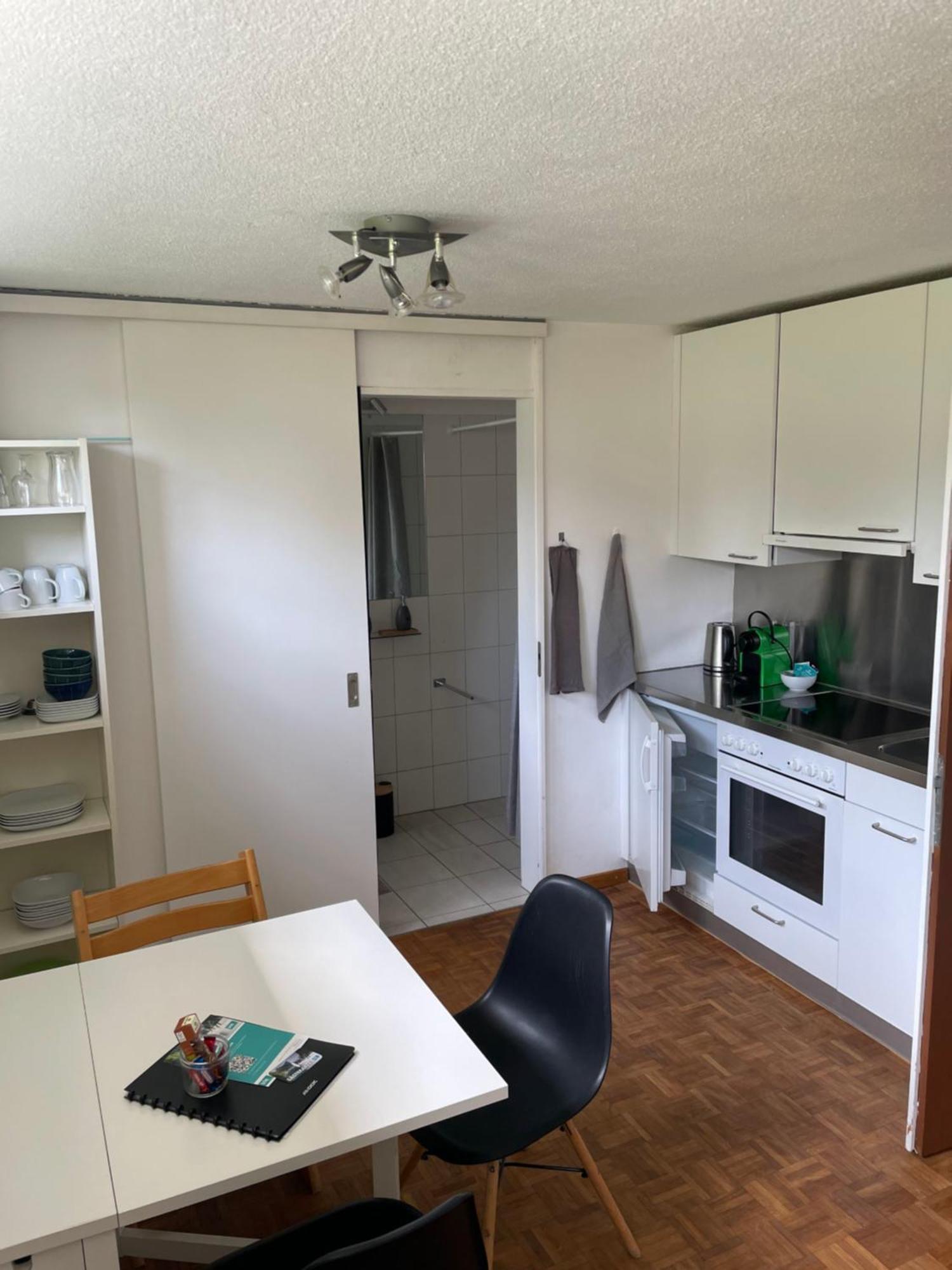 2.5 Zimmerwohnung, Pinut Trin Ngoại thất bức ảnh